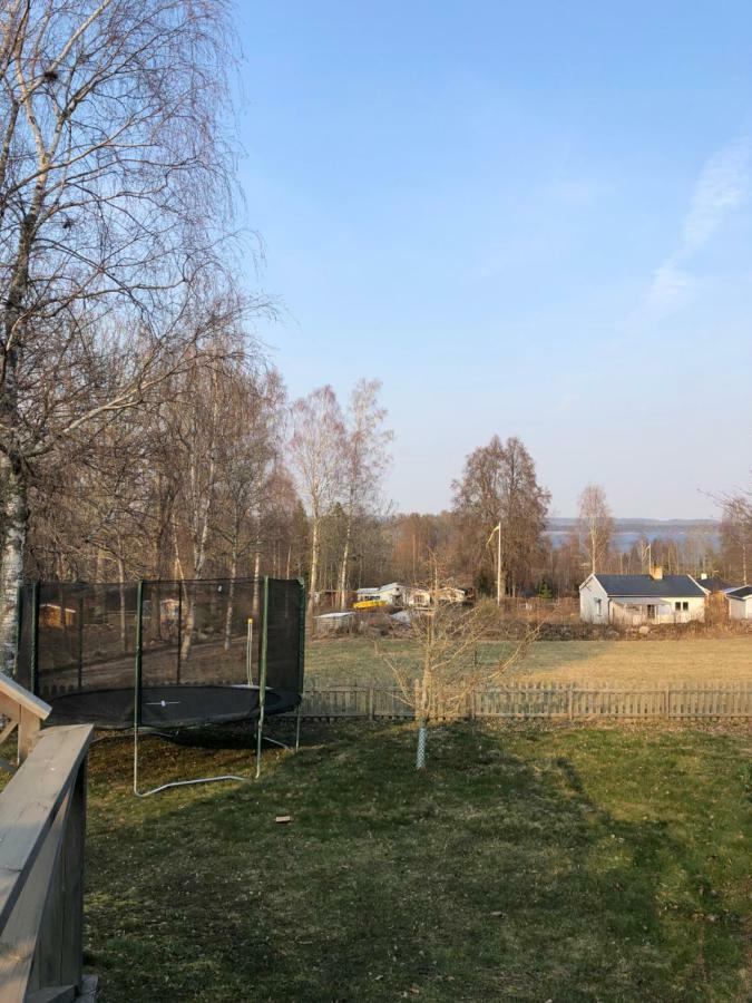 Two Small Guest Houses By Lake Rent Out As One Hjo Eksteriør billede